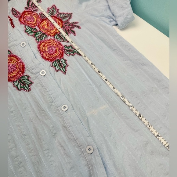 Velzeta women's tunic with beaded floral, size Small - Picture 11 of 13